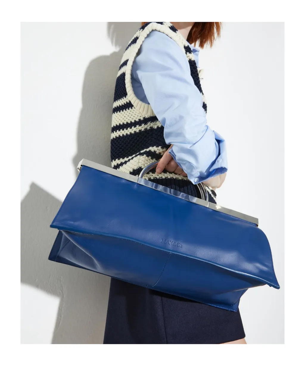 Single-Shoulder Bag With Metal Handle