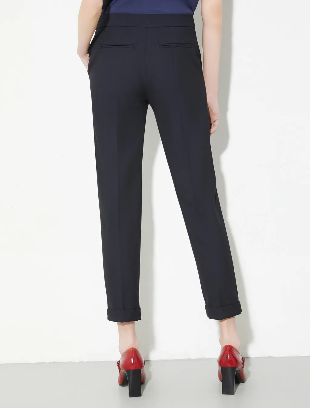 Slim Trousers With Turn-Ups