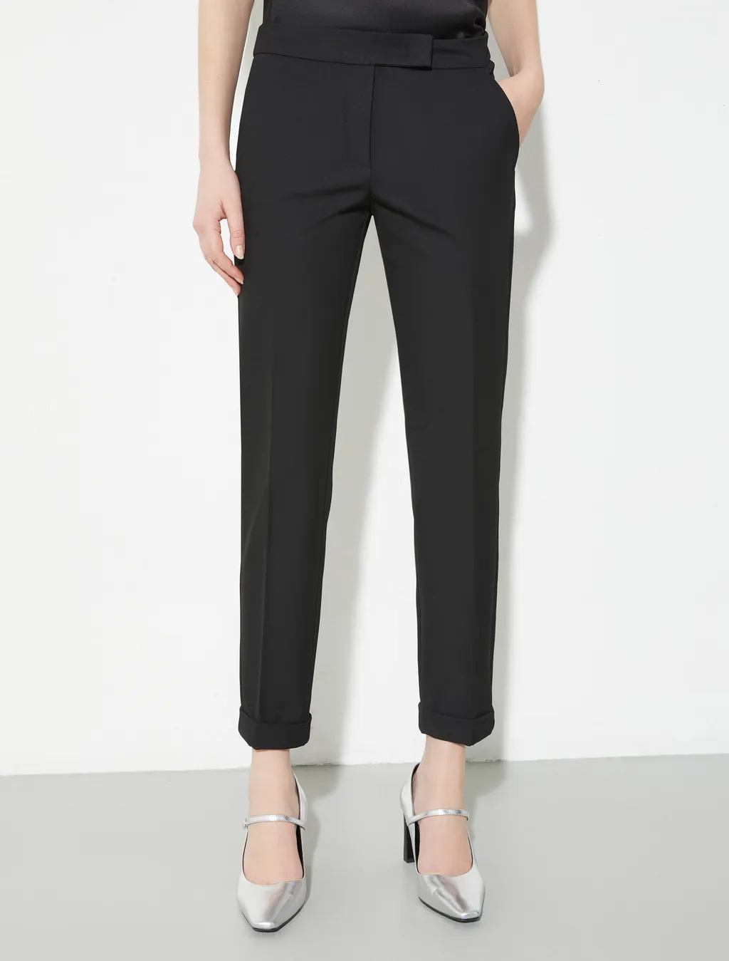 Slim Trousers With Turn-Ups