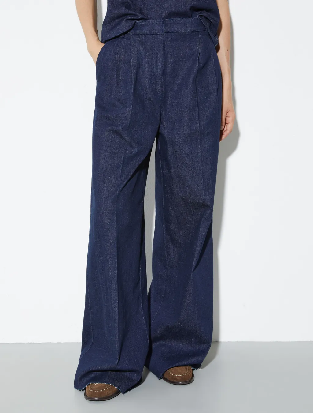 Wide Leg Jeans