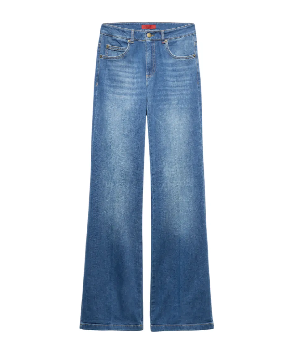 Flared Jeans