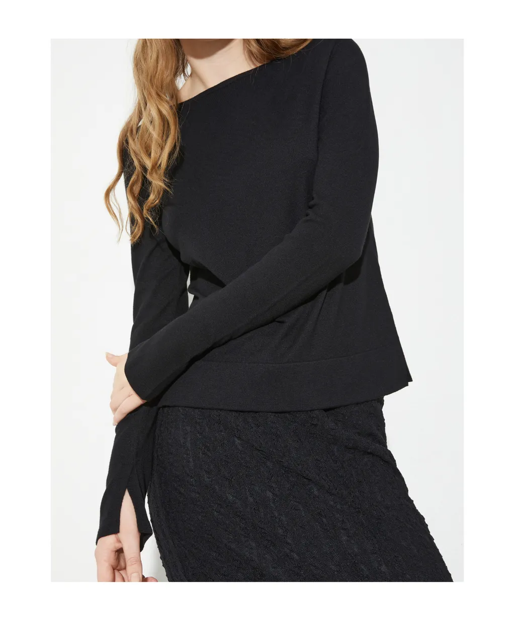 Boat Collar Pullover