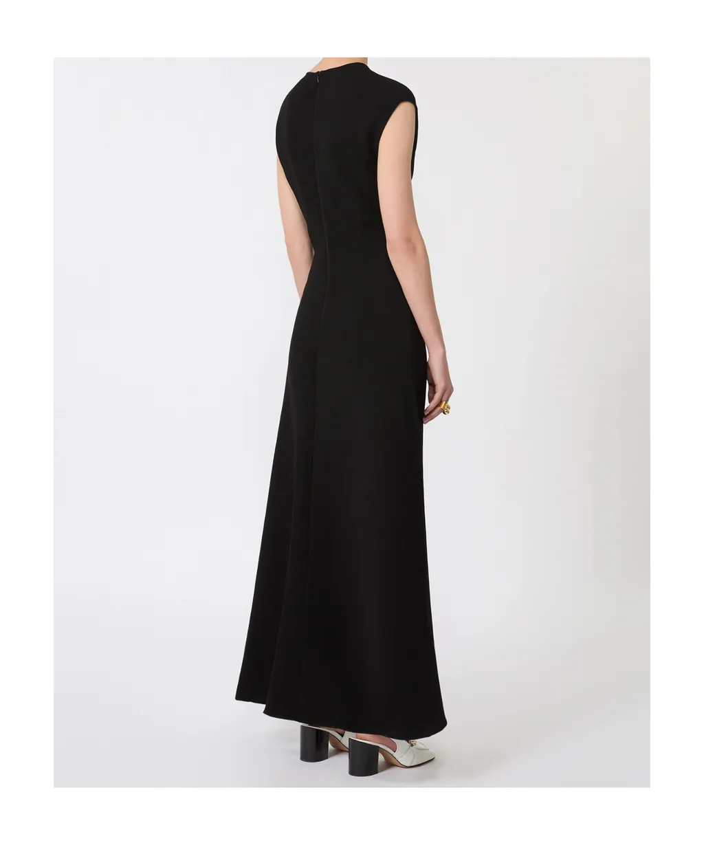 Long Dress With V-Neck In Cannete - Black