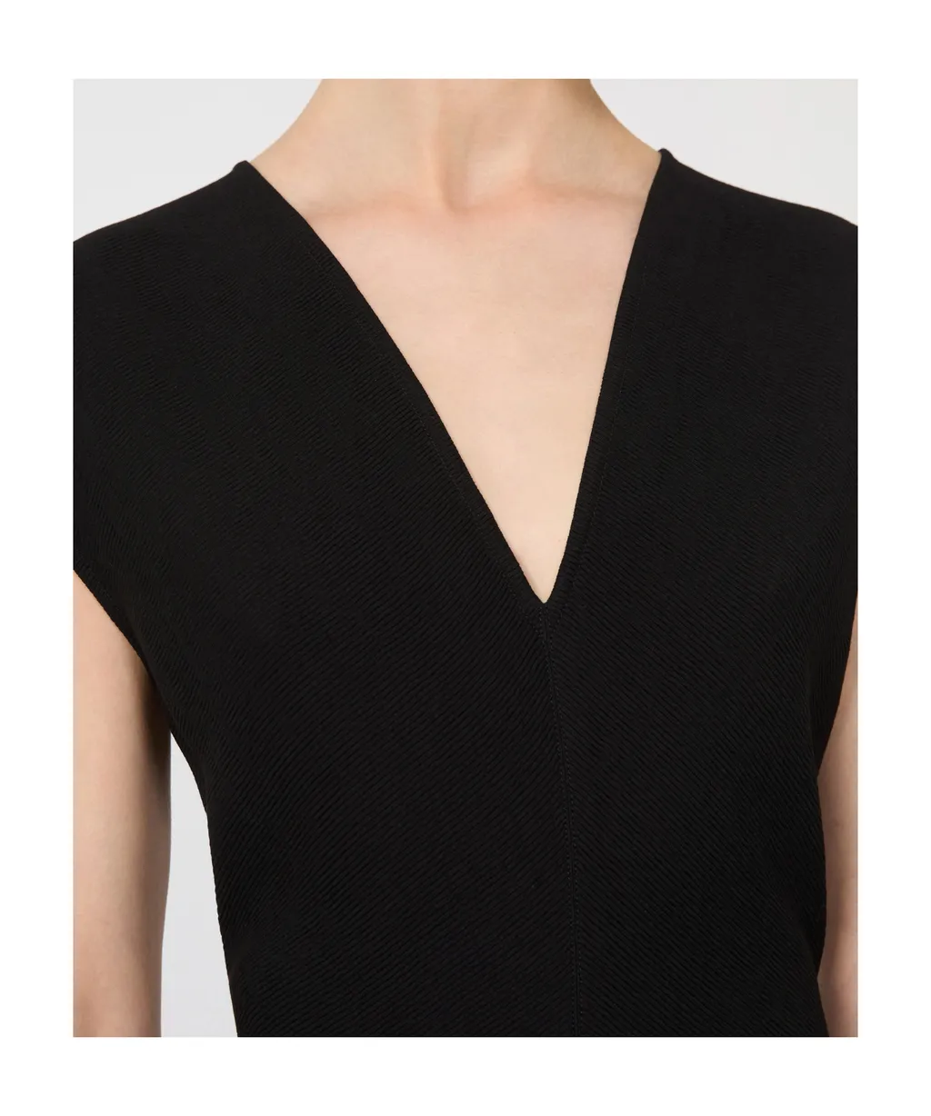 Long Dress With V-Neck In Cannete - Black