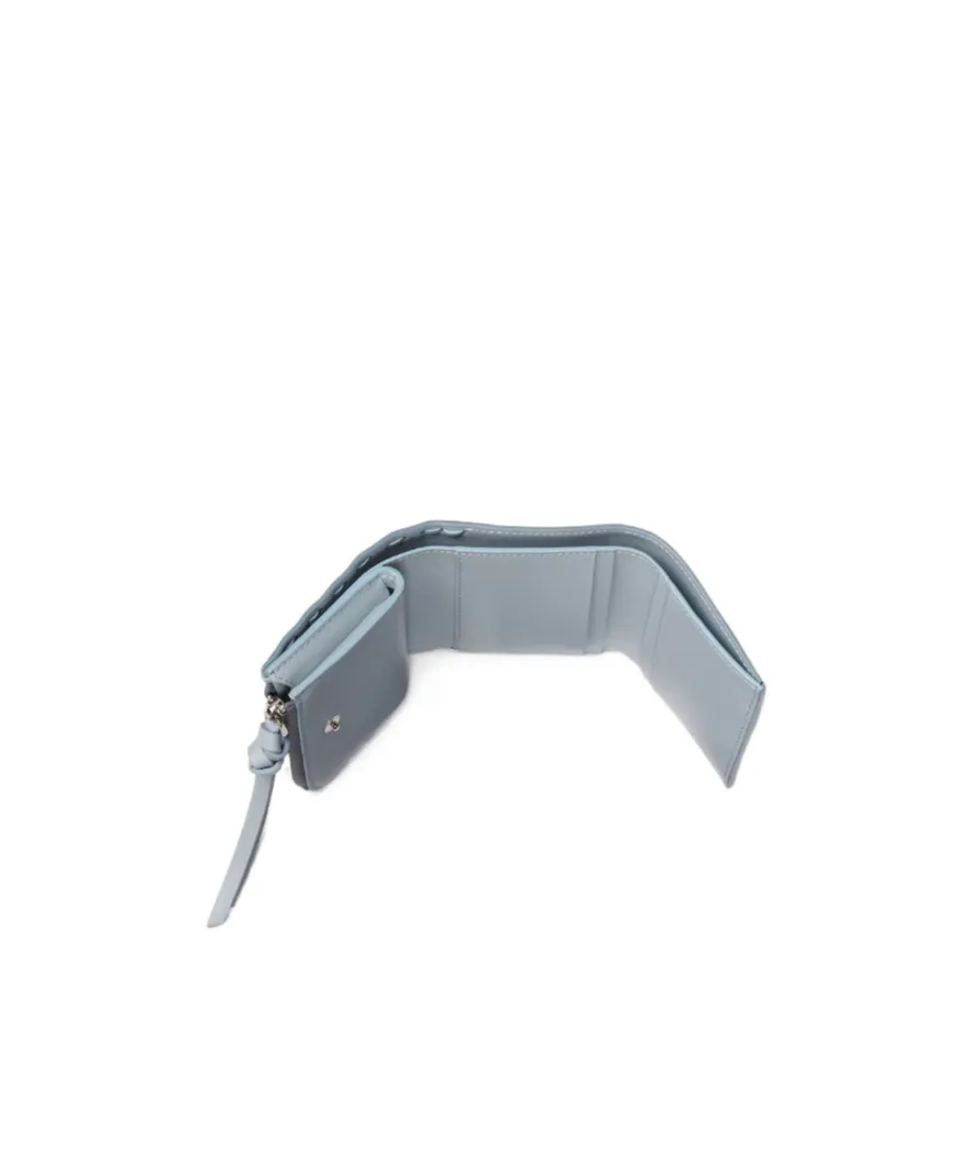 Peekaboo Micro Trifold