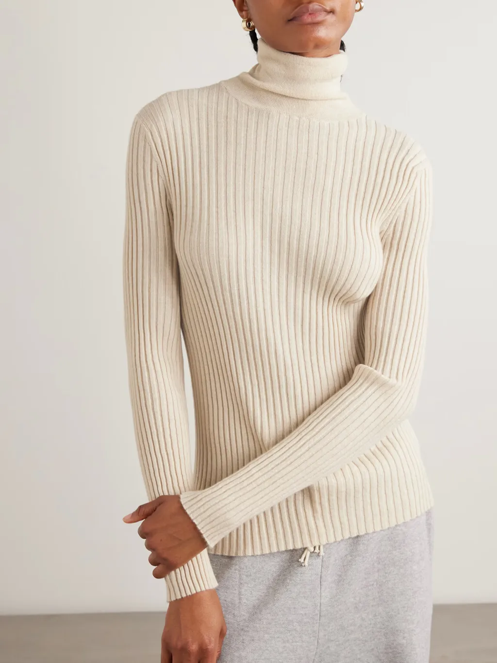 Ribbed Cashmere Turtleneck Sweater