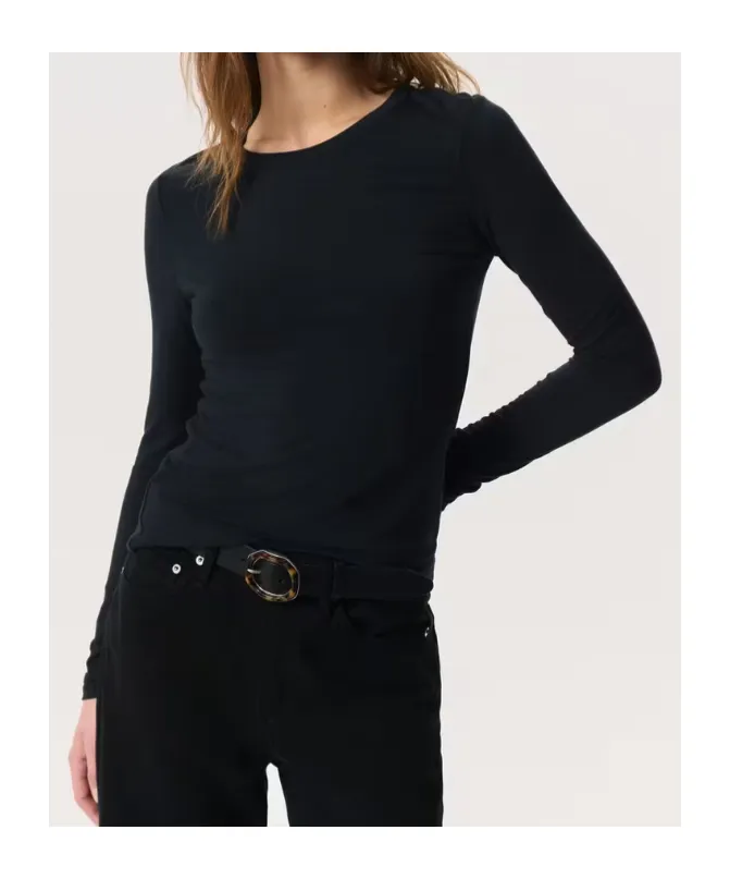 Long-Sleeved T-Shirt