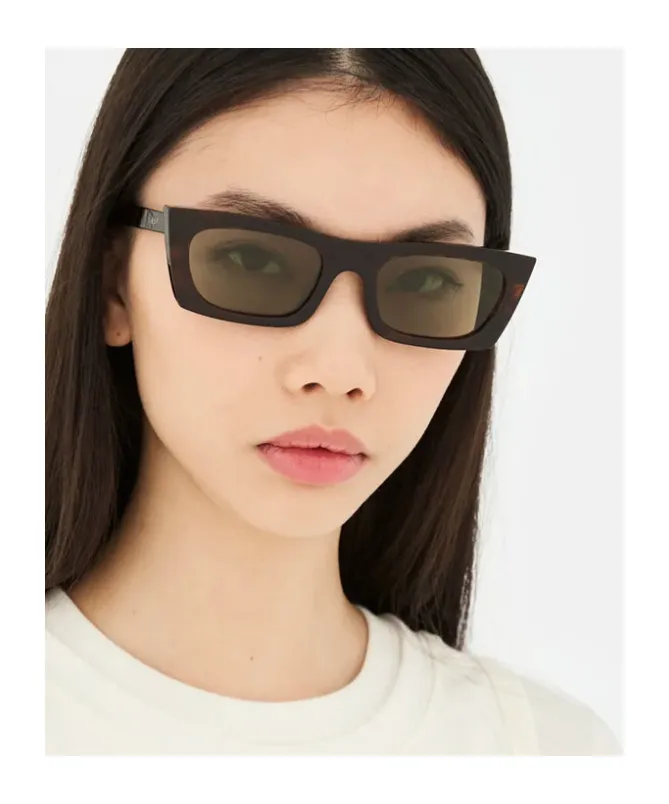 Geometric Frame Sunglasses