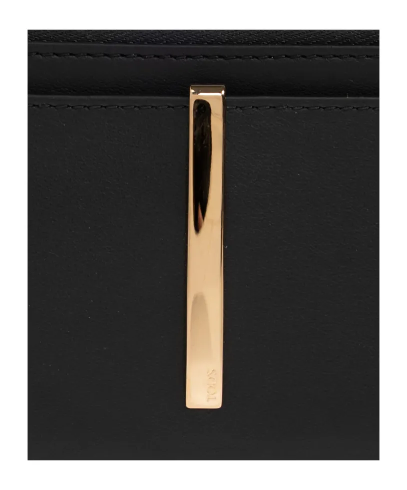 Zip-Up Wallet