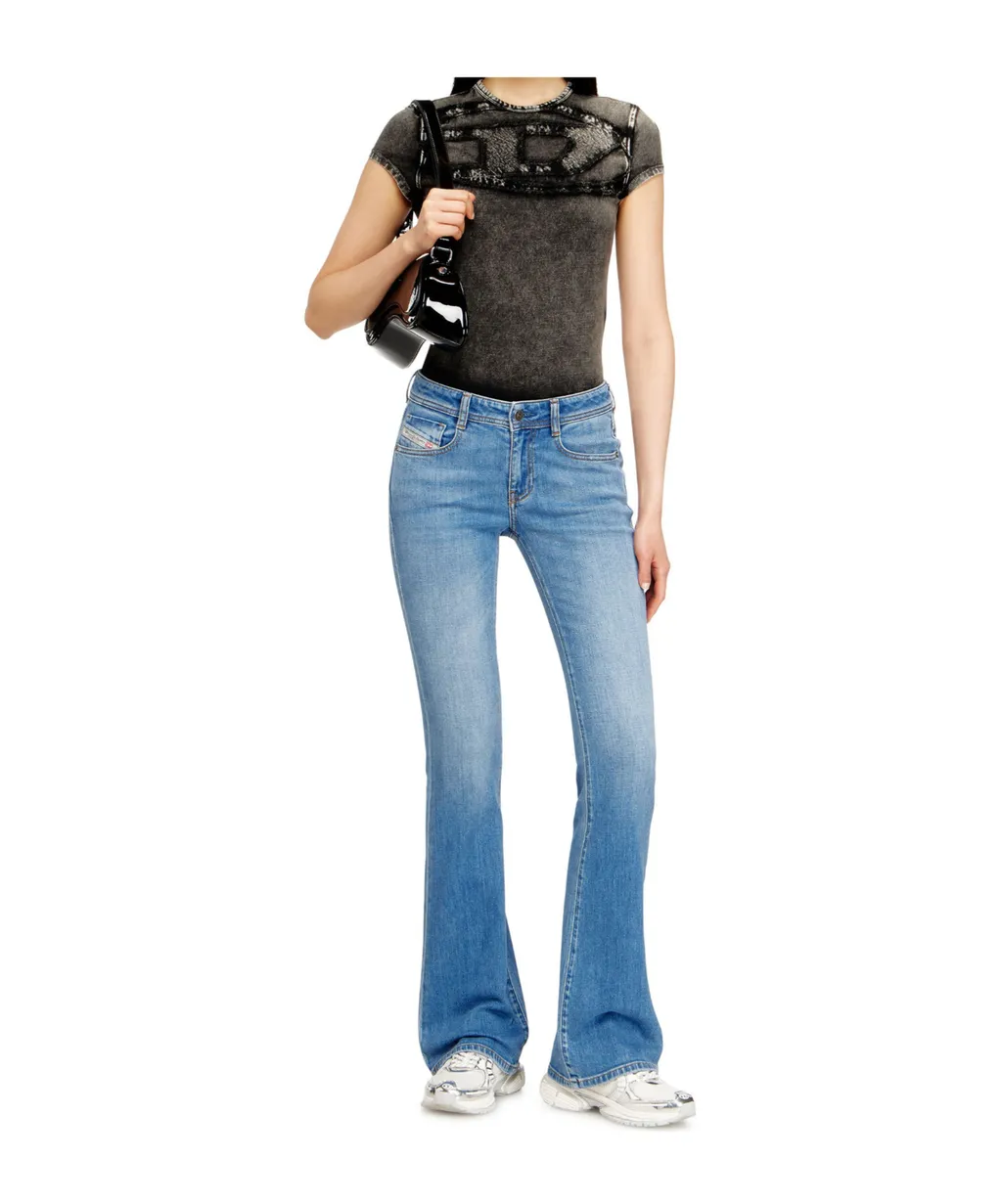 Diesel 1969 D-Ebbey 0Adbh Bootcut Jeans
