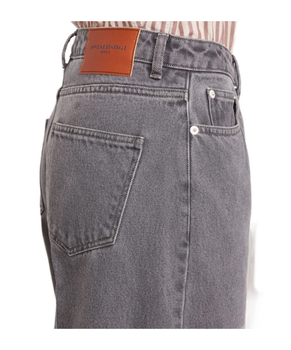 Wide-Leg High-Waisted Jeans