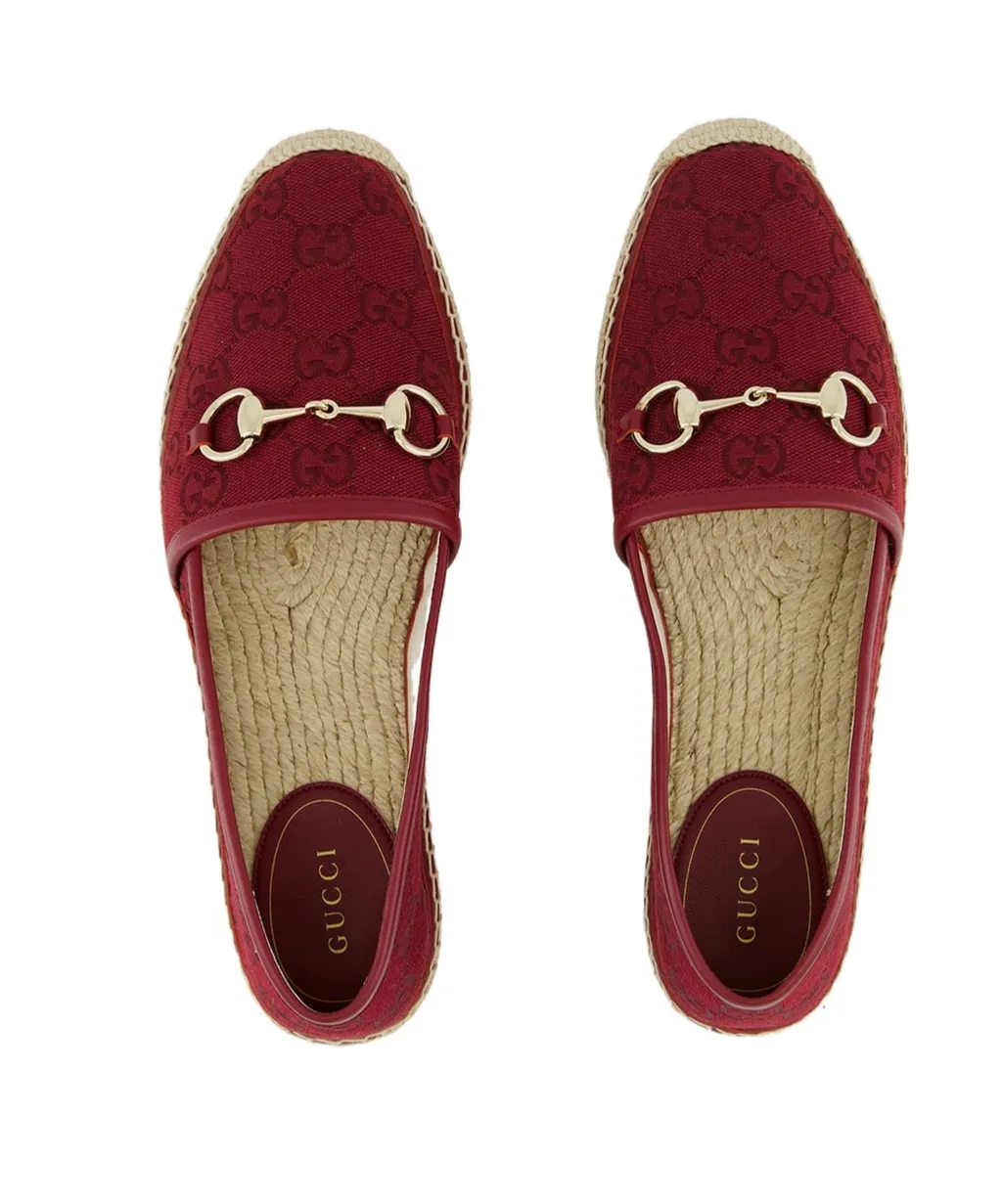 Round-Toed Straw Shoes