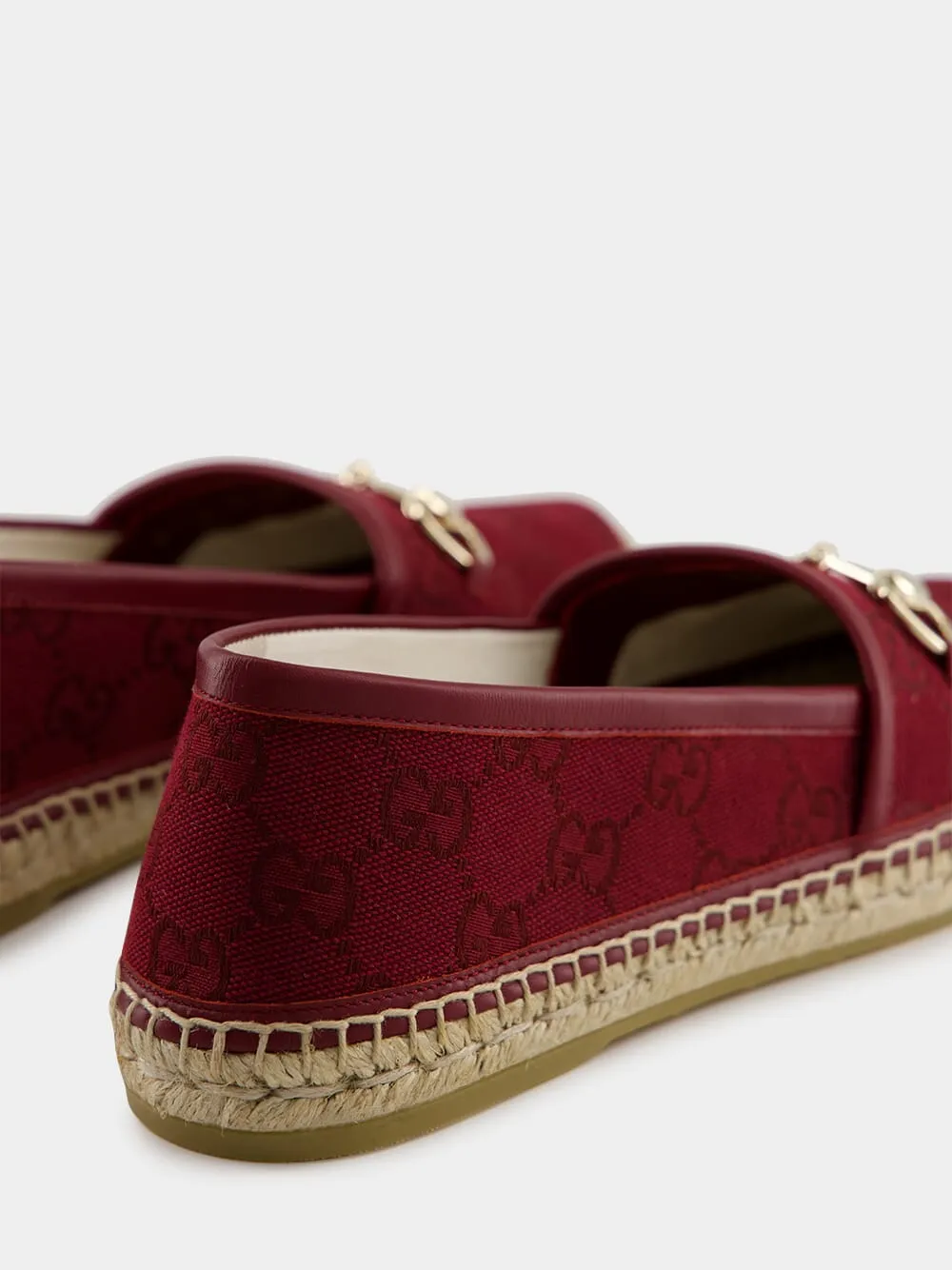 Round-Toed Straw Shoes