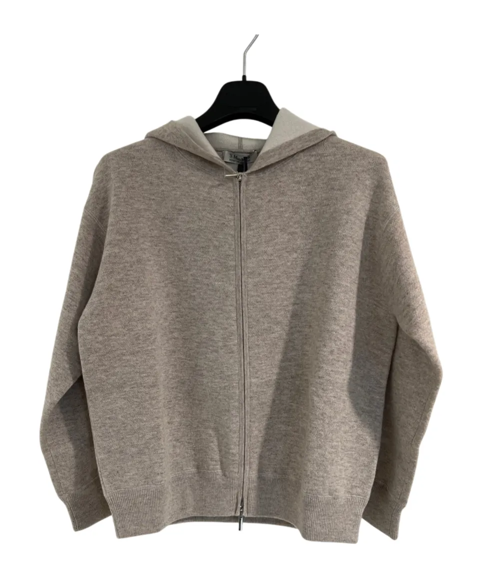 Long-Sleeved Sweatshirt