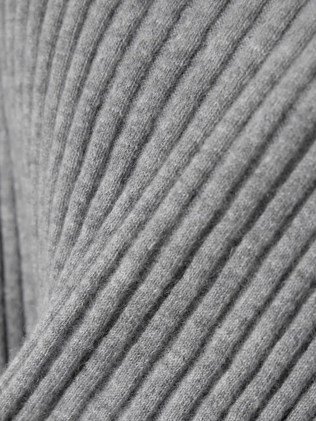 Ribbed Cashmere Short-Sleeved Knit Sweater