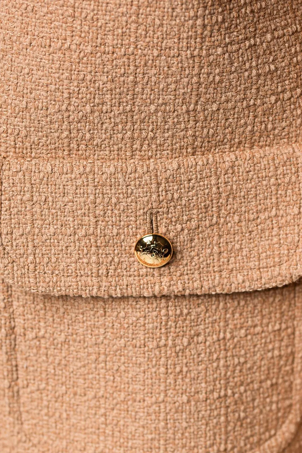 Collared Long-Sleeved Jacket