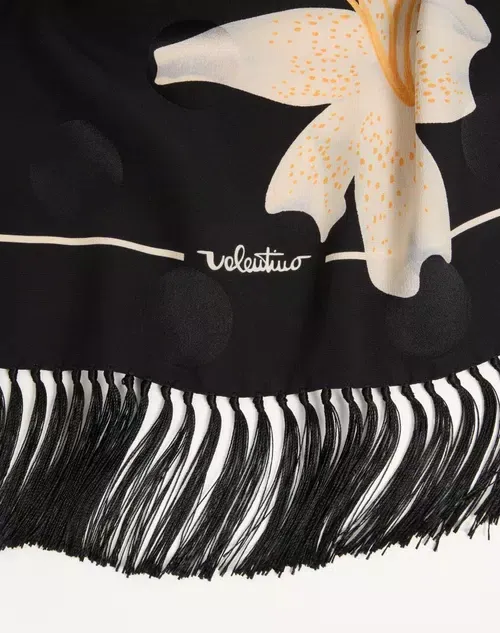 Apres L'hiverlilium Silk Scarf