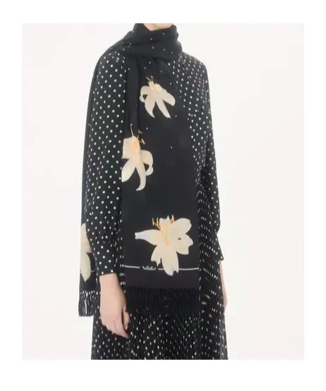 Apres L'hiverlilium Silk Scarf