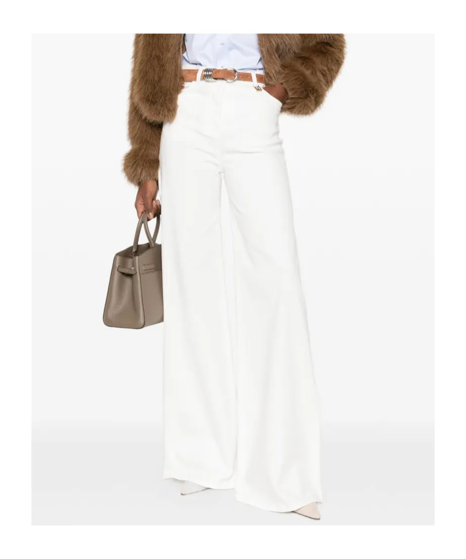 Wide-Leg Jeans