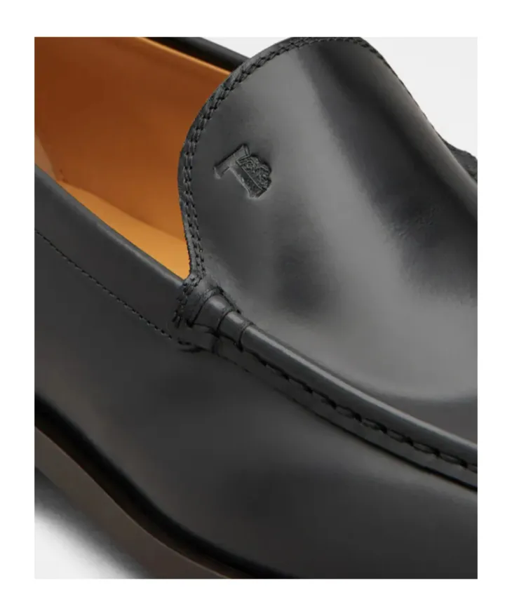 Embossed-Logo Leather Loafers