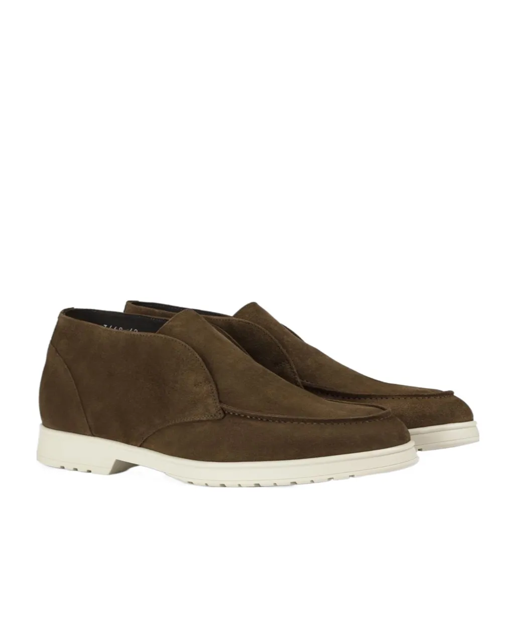 “Havana” Brown Suede Desert Boot