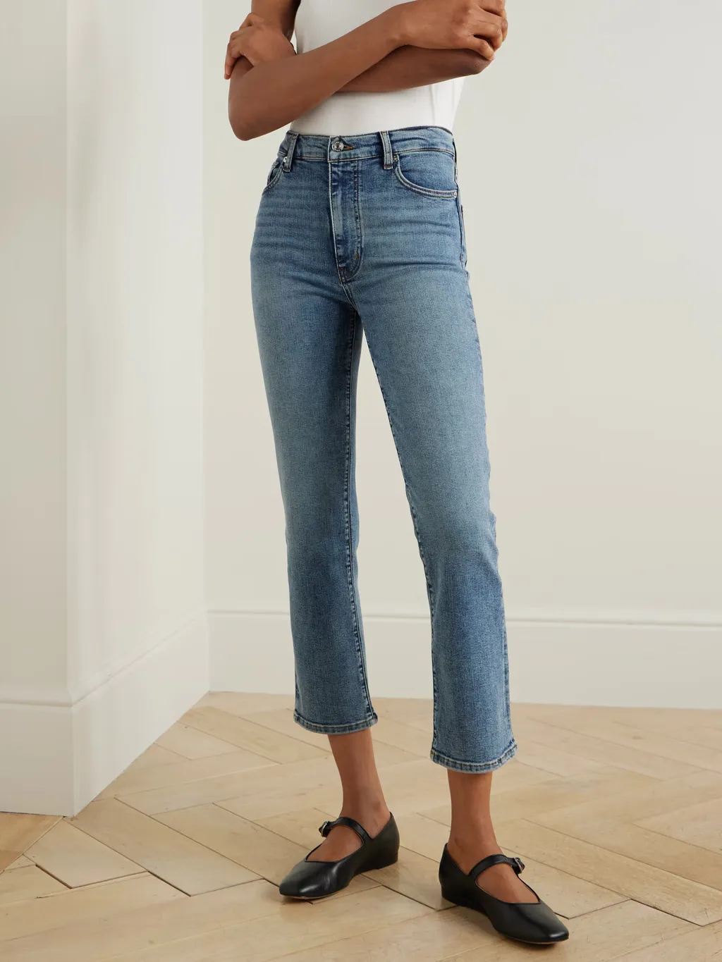 Le Sleek High-Rise Straight-Leg Jeans