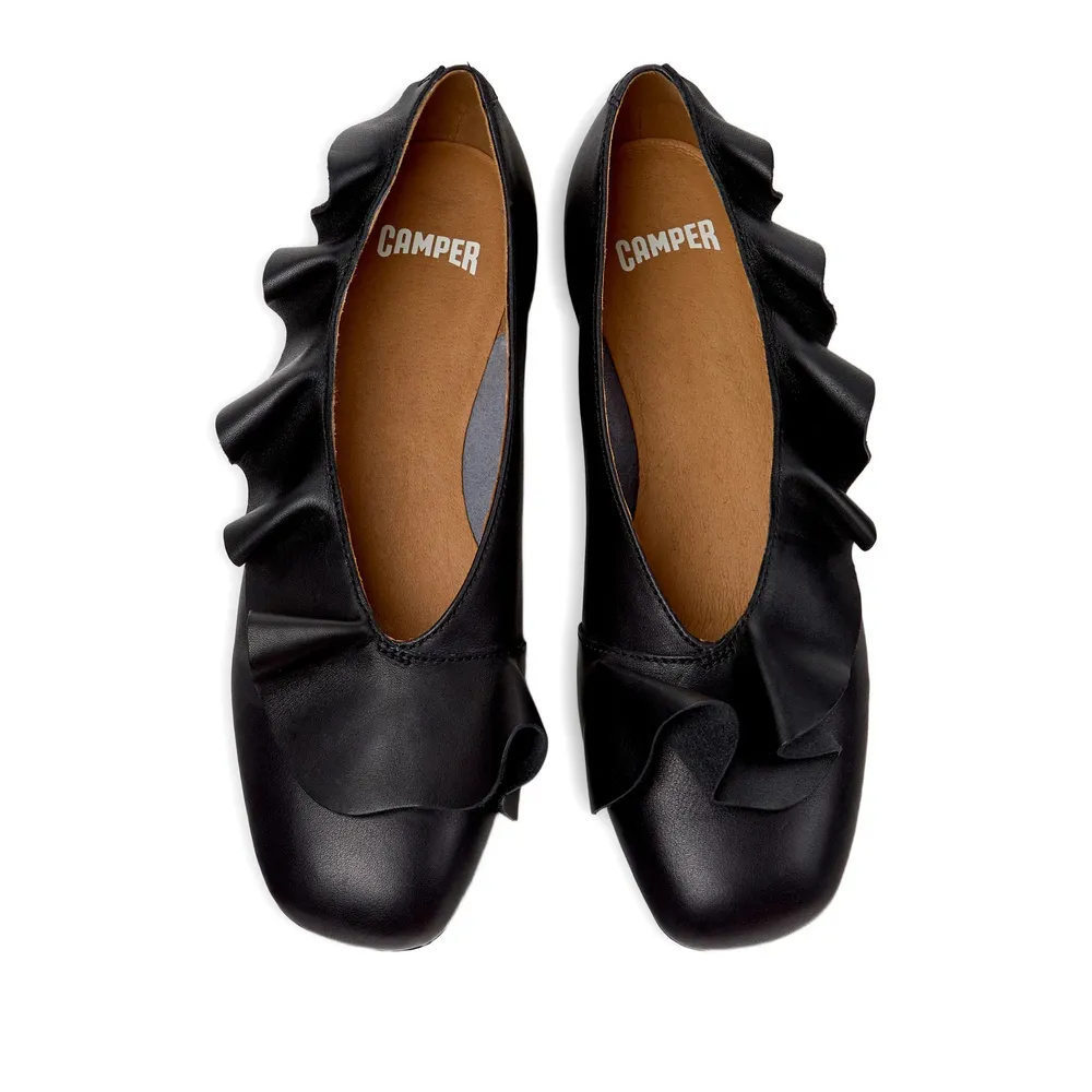 Round-Toed Ballet Shoes