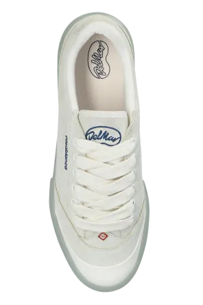 Logo Sneakers