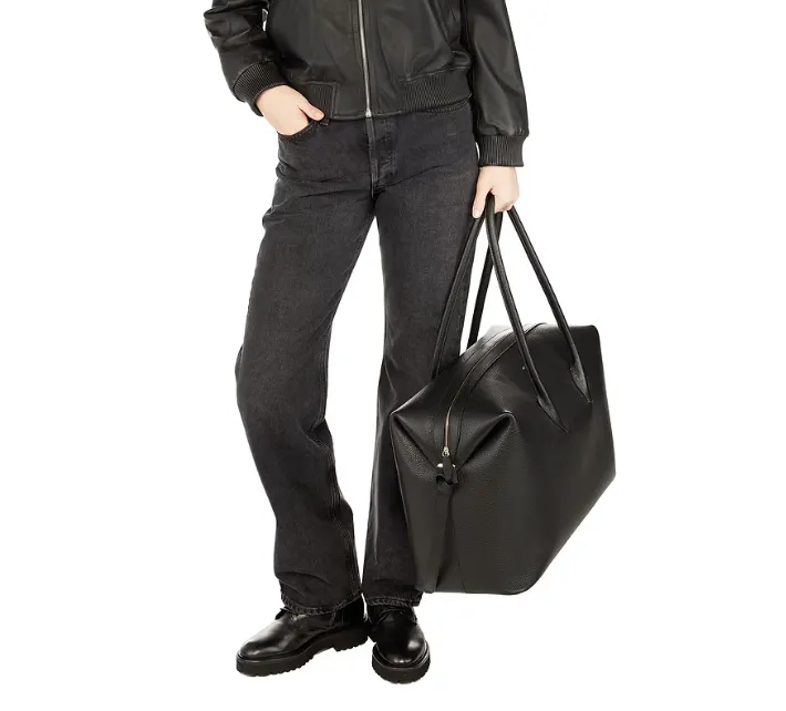 Brioche Weekender Shoulder Bag