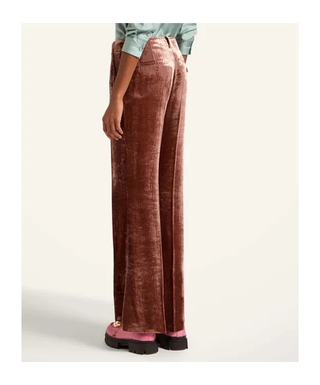 Good Butt Velvet-Texture Trousers