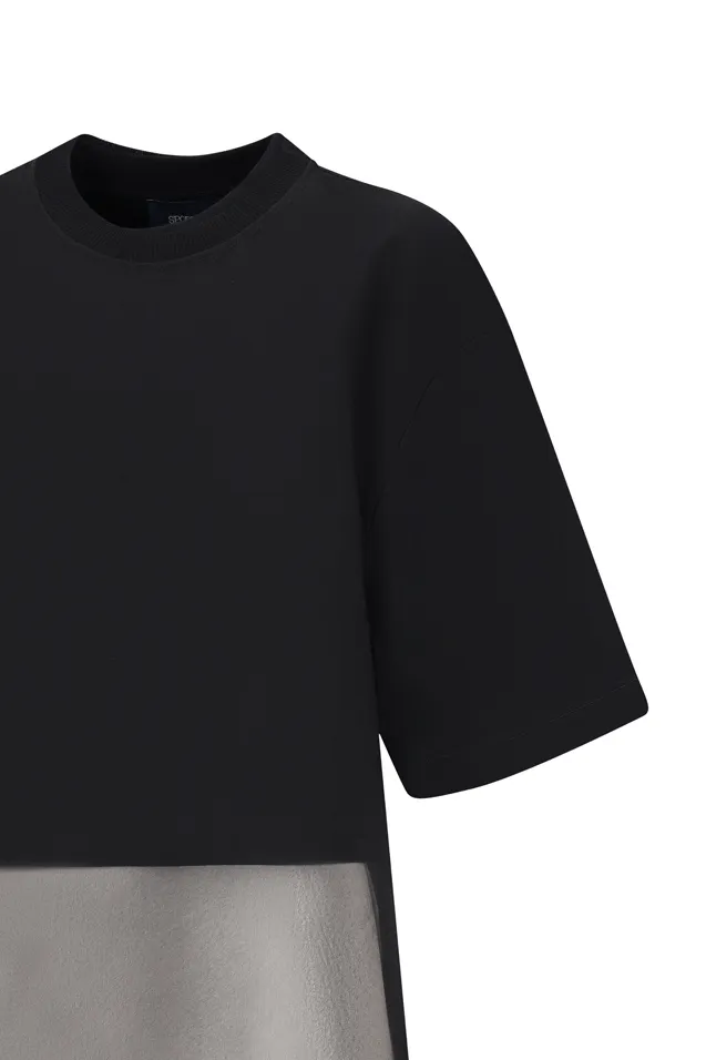 Short-Sleeved T-Shirt