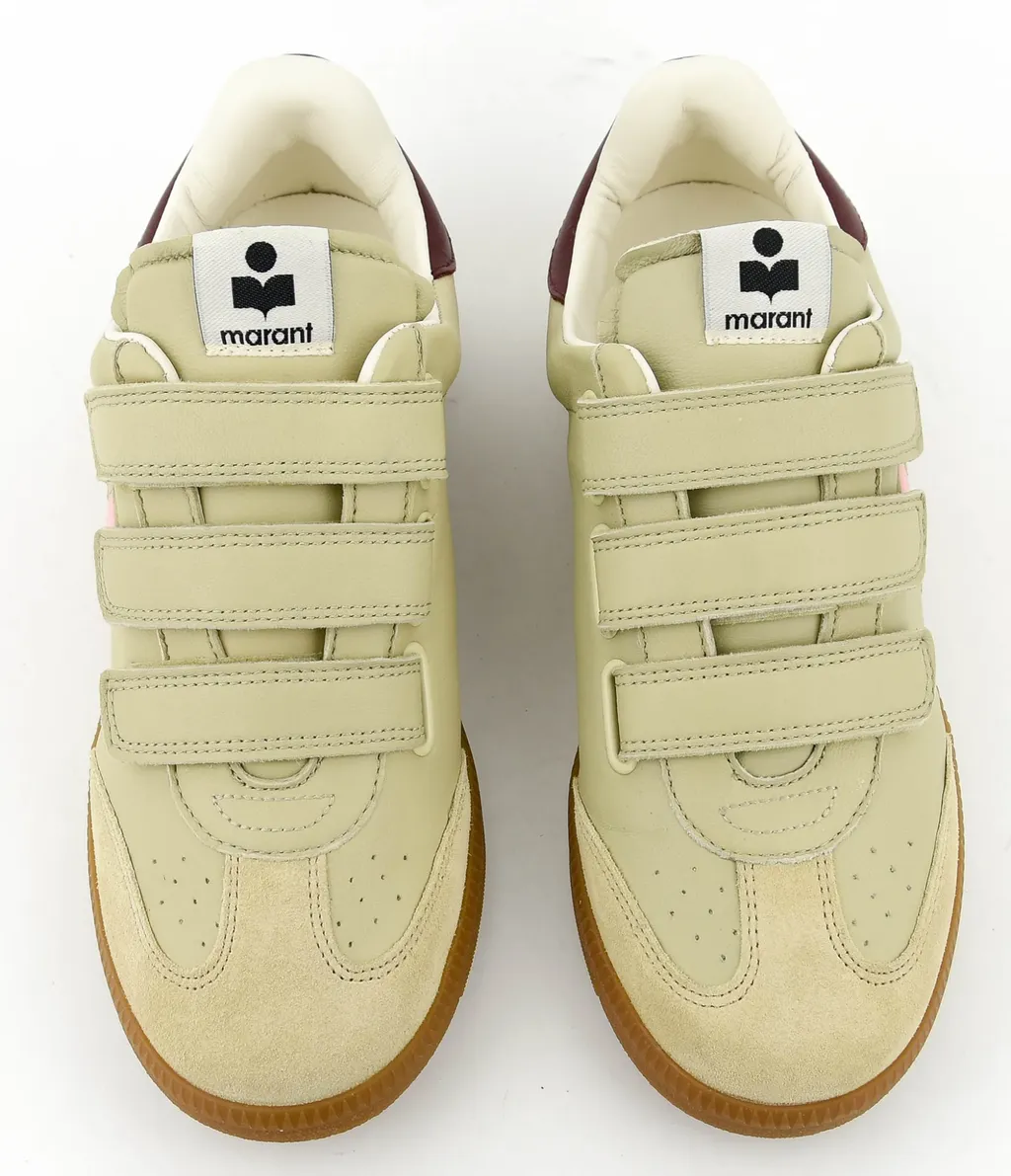 Logo Sneakers