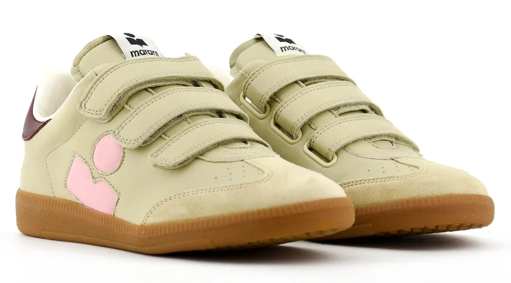 Logo Sneakers