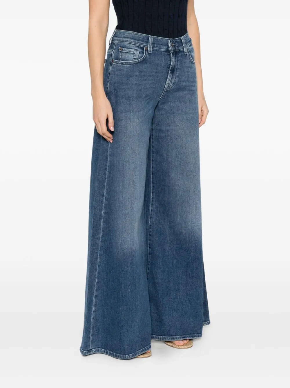 Wide-Leg Jeans