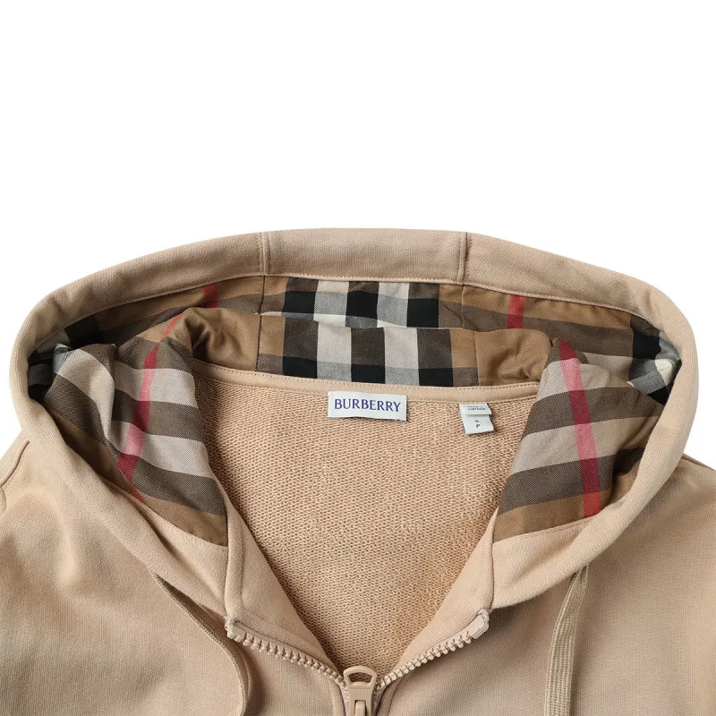 Long-Sleeved Zippered Sweatshirt