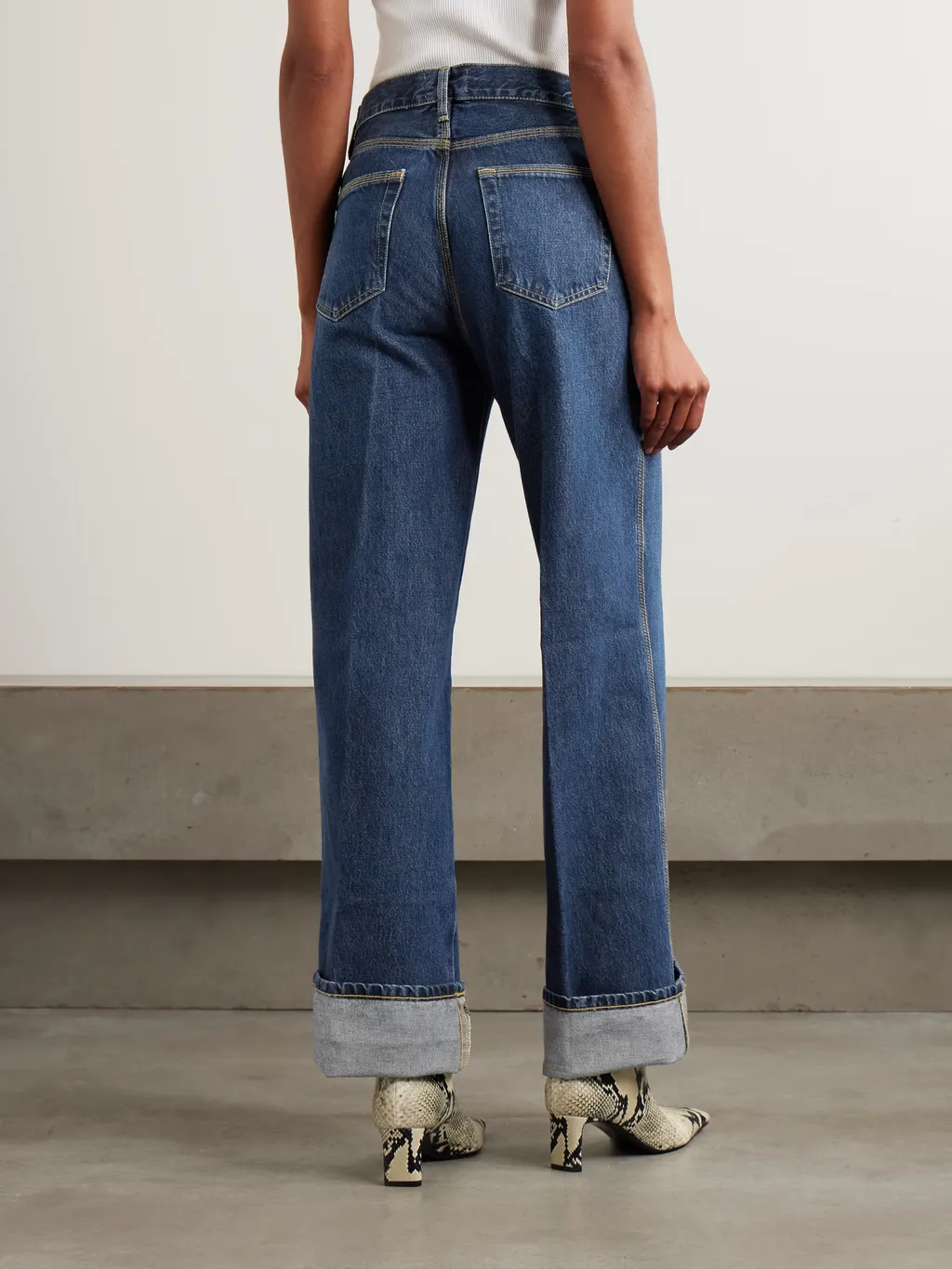 The Cuffed Wide Mid-Rise Wide-Leg Jeans