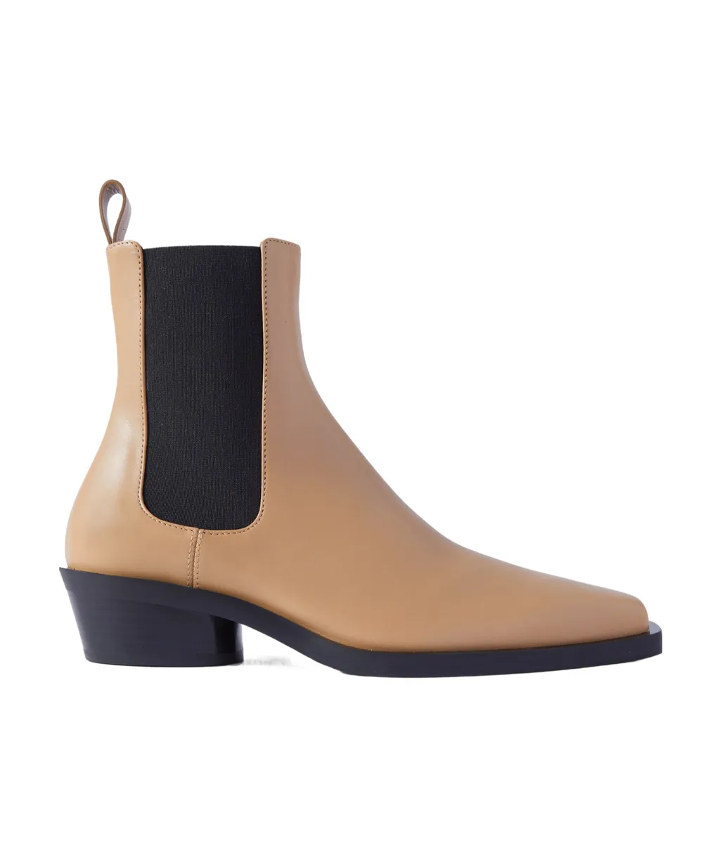 Square-Toed Short Boots