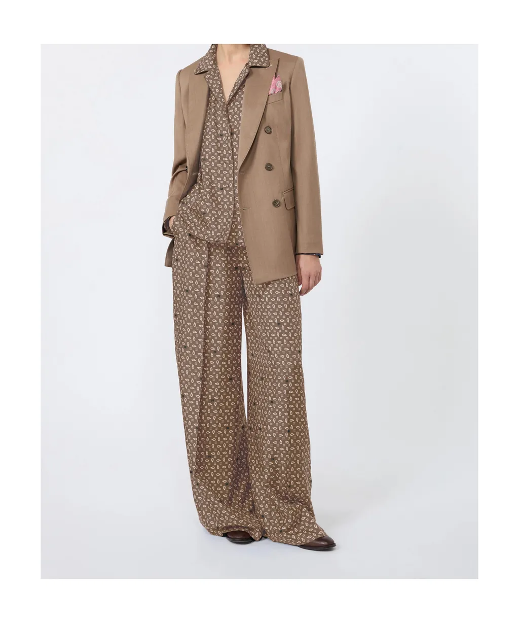 Long-Sleeved Suit Jacket