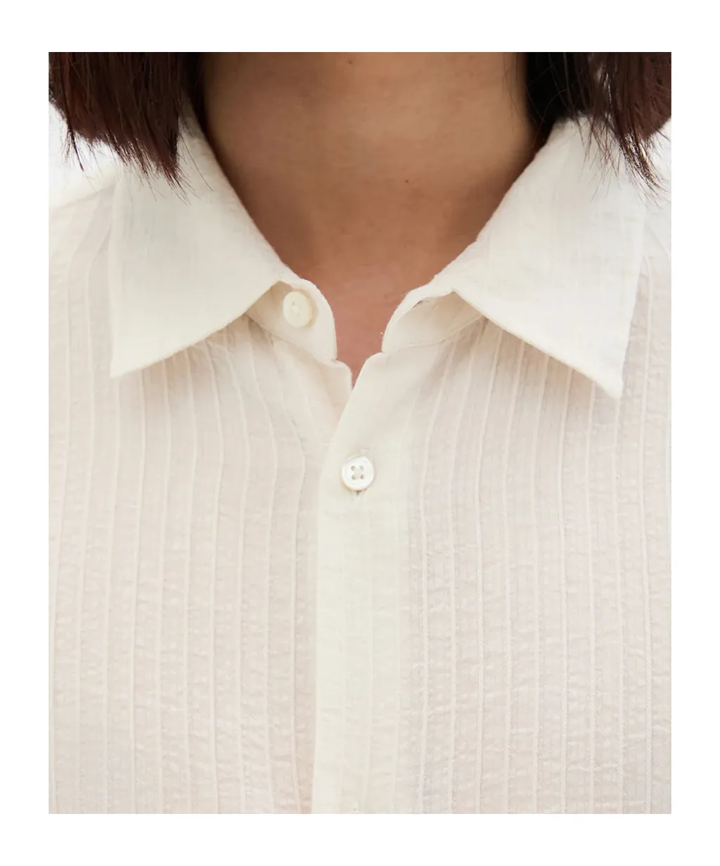Classic Long-Sleeved Shirt