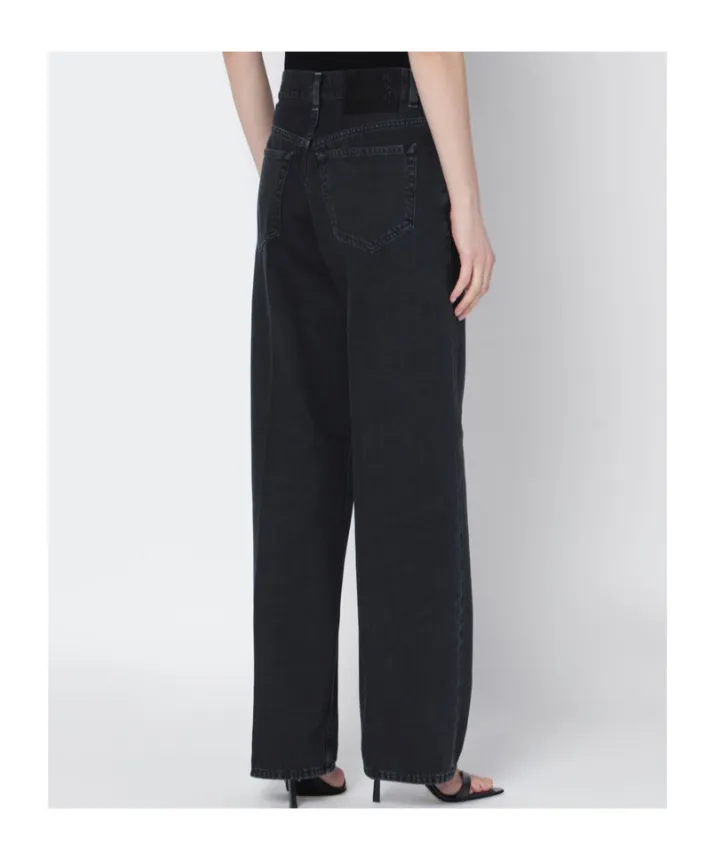 Wide-Leg Jeans
