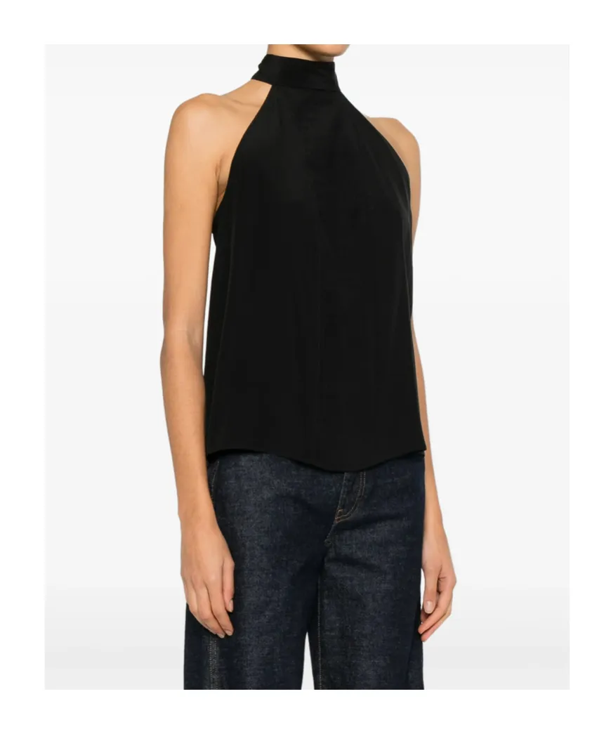 Wall-Mounted Drawstring Cover-Up