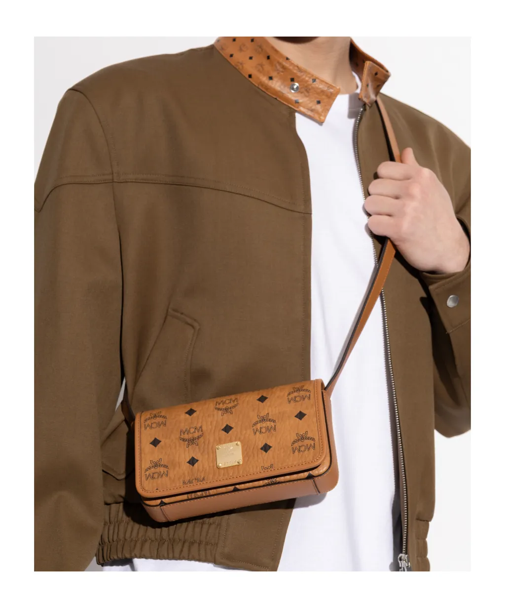 Aren Visetos Cross Body Bag