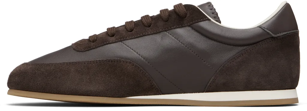 Low-Top Casual Sneakers