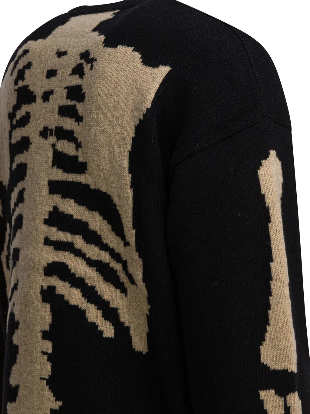 Sweater Bone