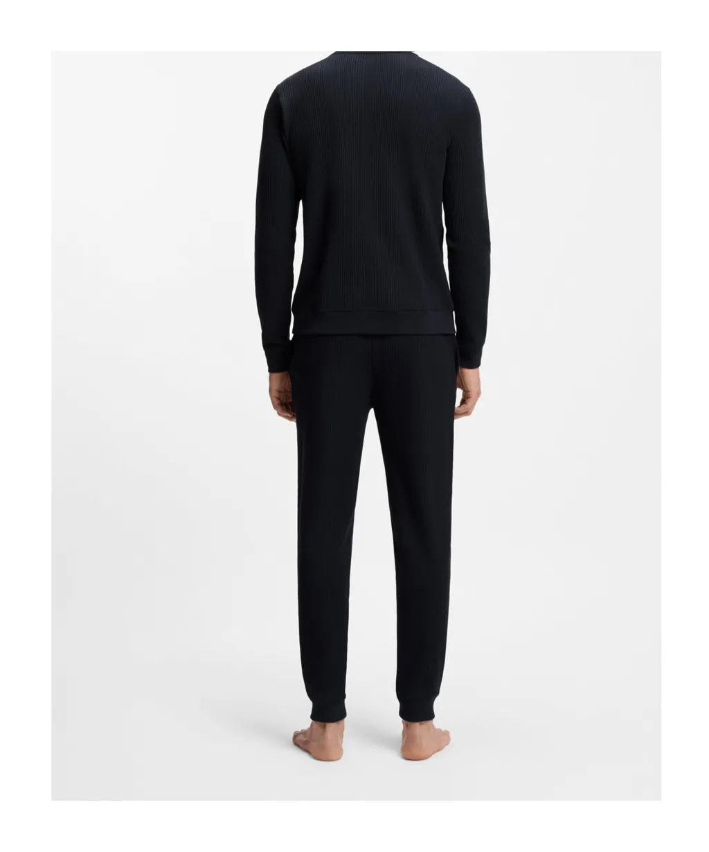 Long-Sleeved Sweatshirt