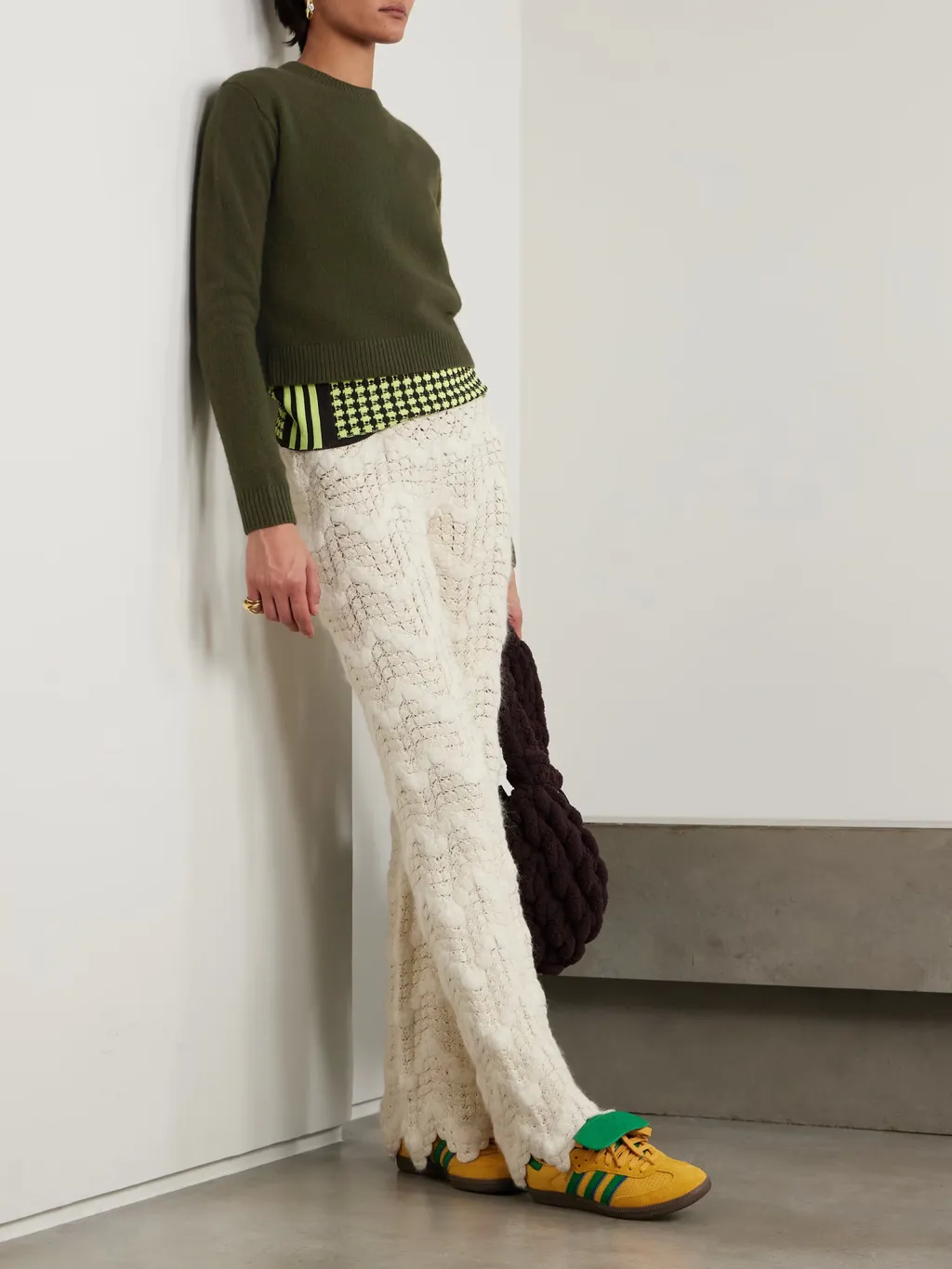 Crew Neck Cashmere Sweater