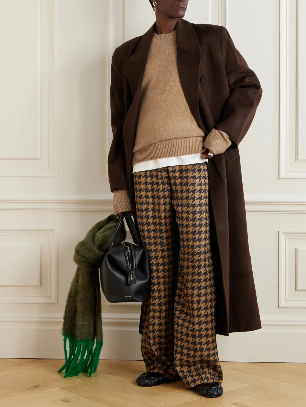 Crew Neck Cashmere Sweater