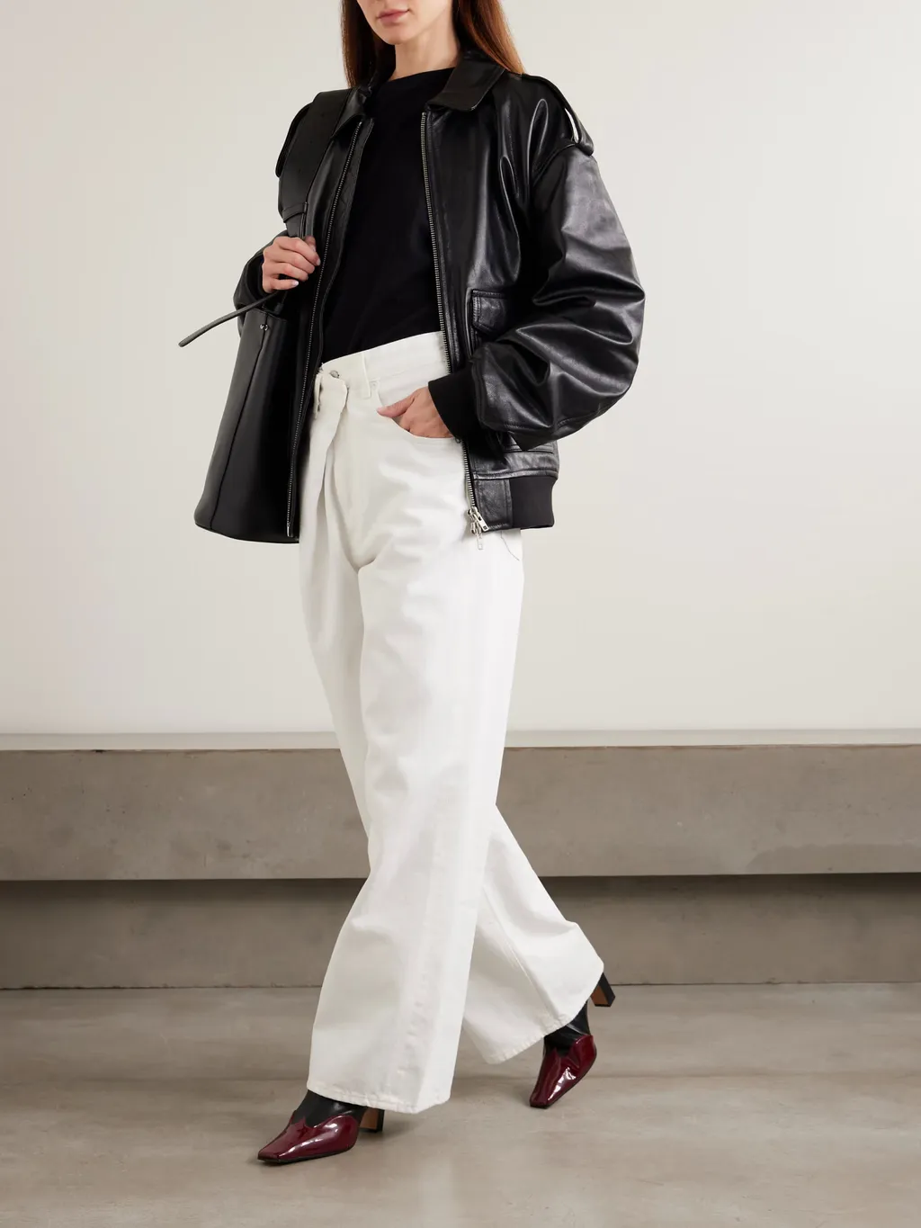 Vana Pleated Wide-Leg Jeans