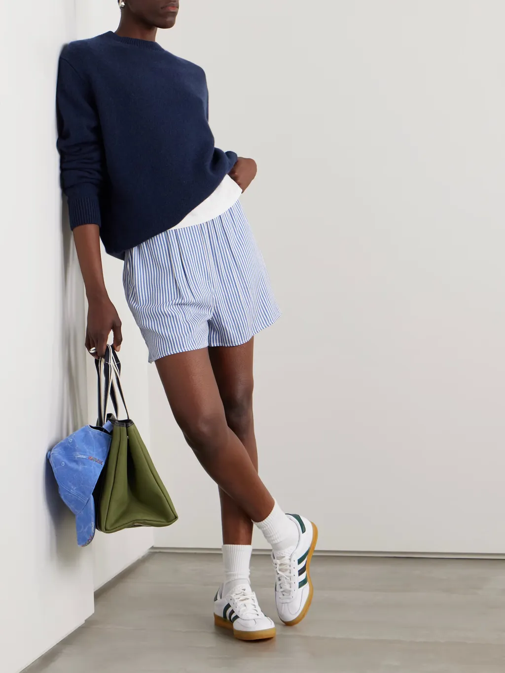 Crew Neck Cashmere Sweater