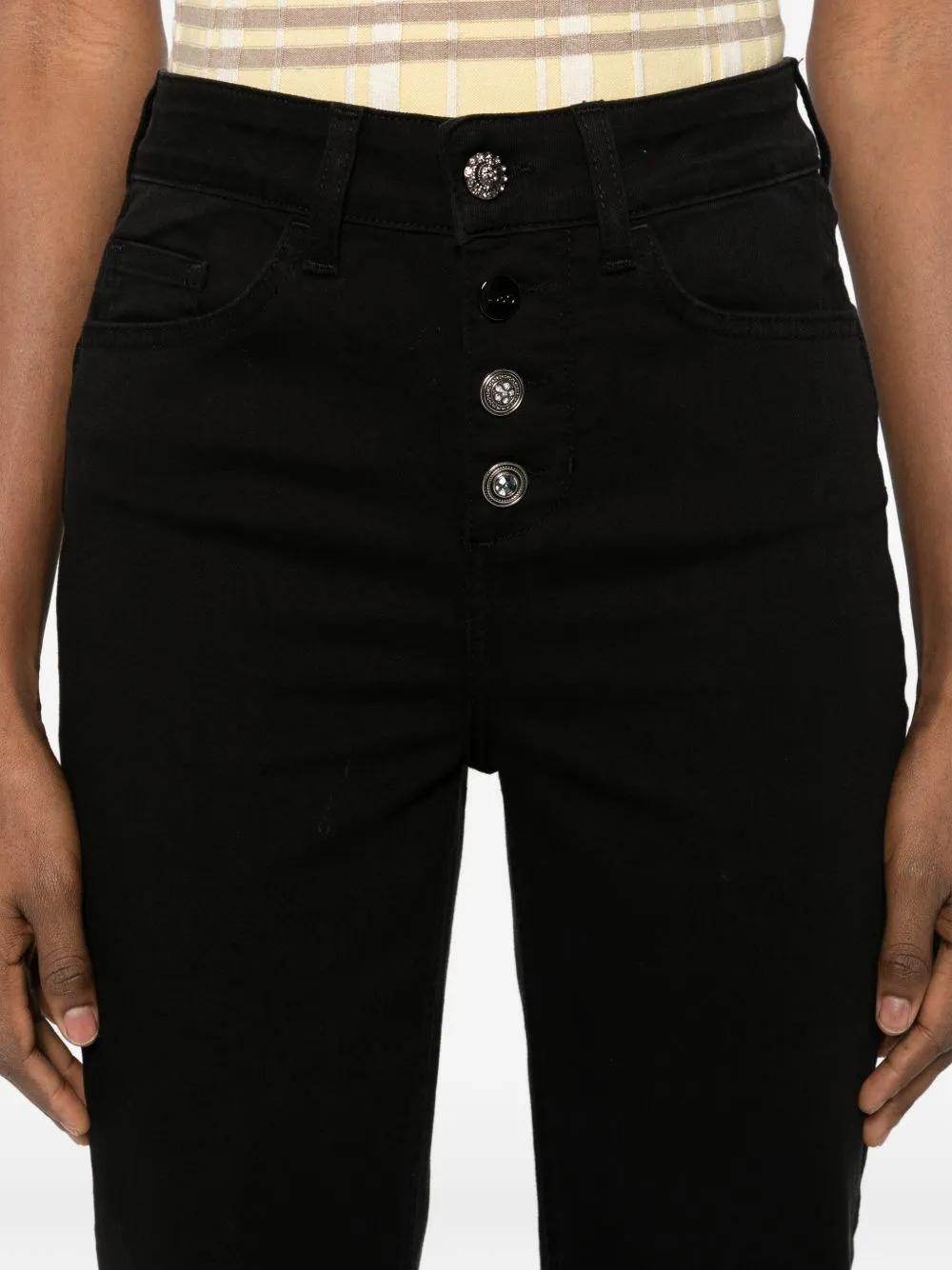 Buttoned Jeans